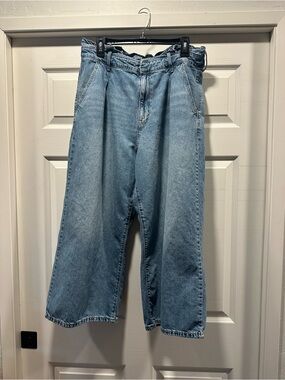 a.n.a Light Blue Cropped Wide-Leg Jeans